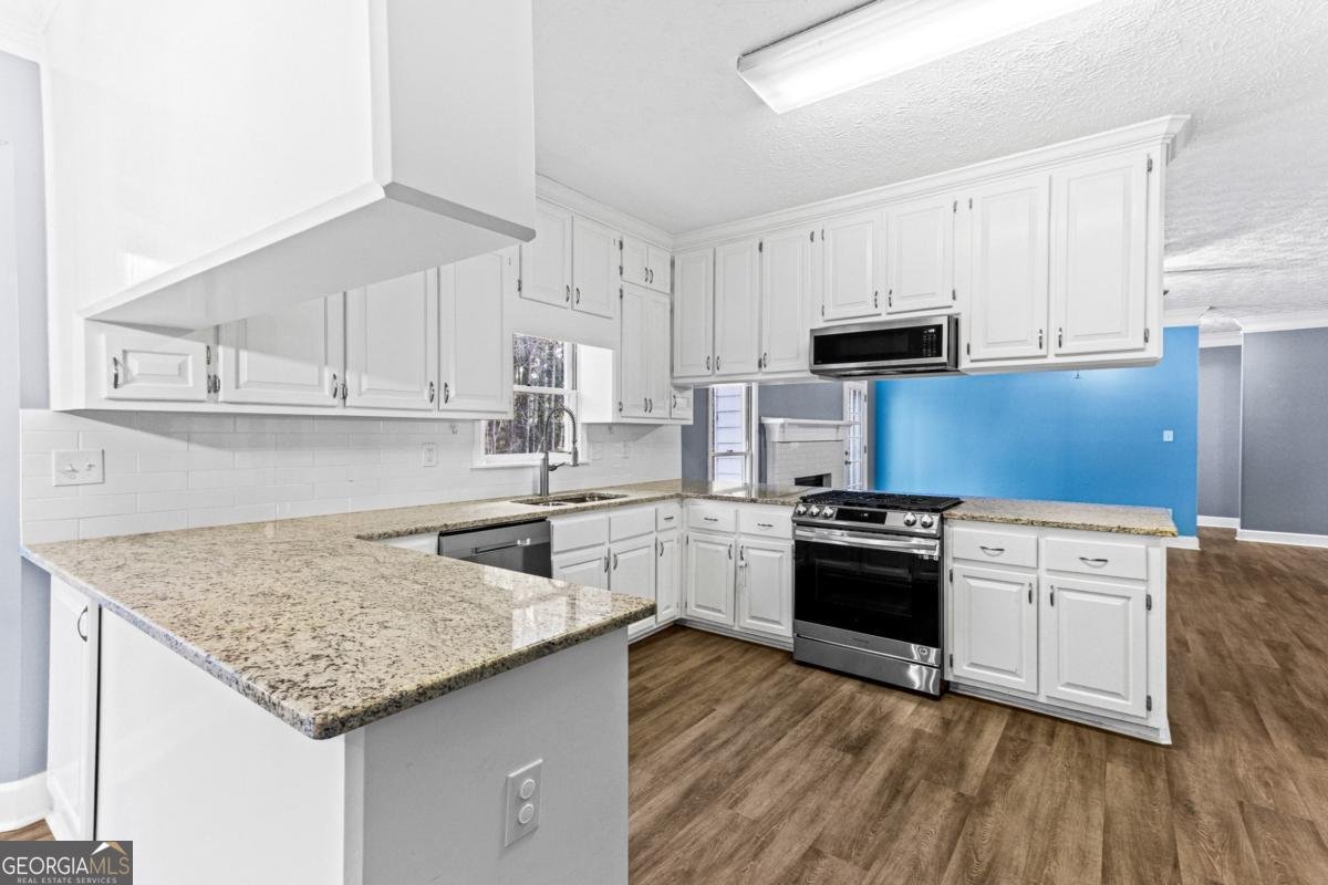 1394 Maple Drive Lilburn - 10