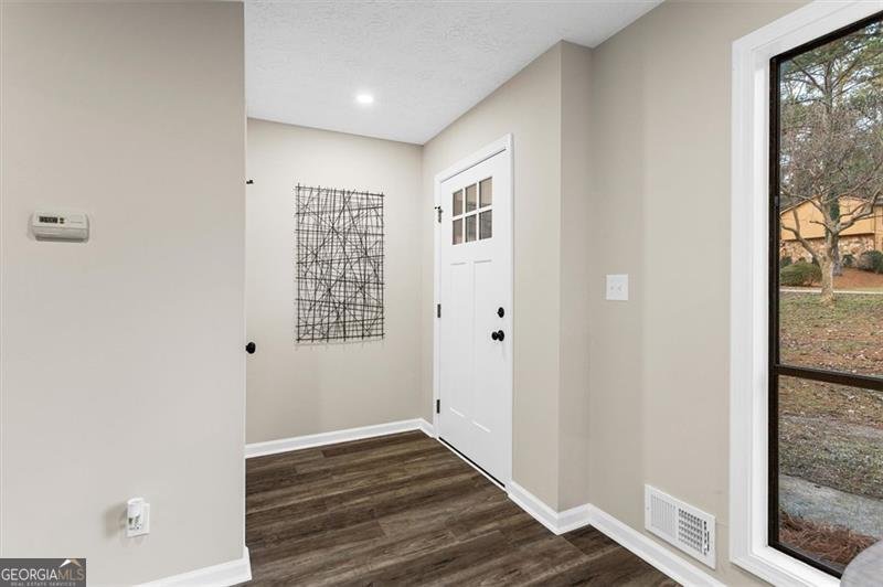 480 PINEBURR Lane Stone Mountain - 8