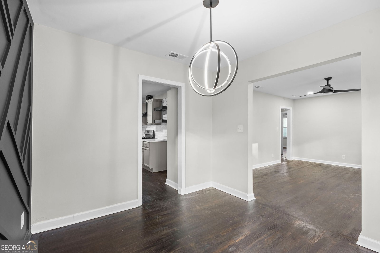 2533 Plantation Drive East Point - 11