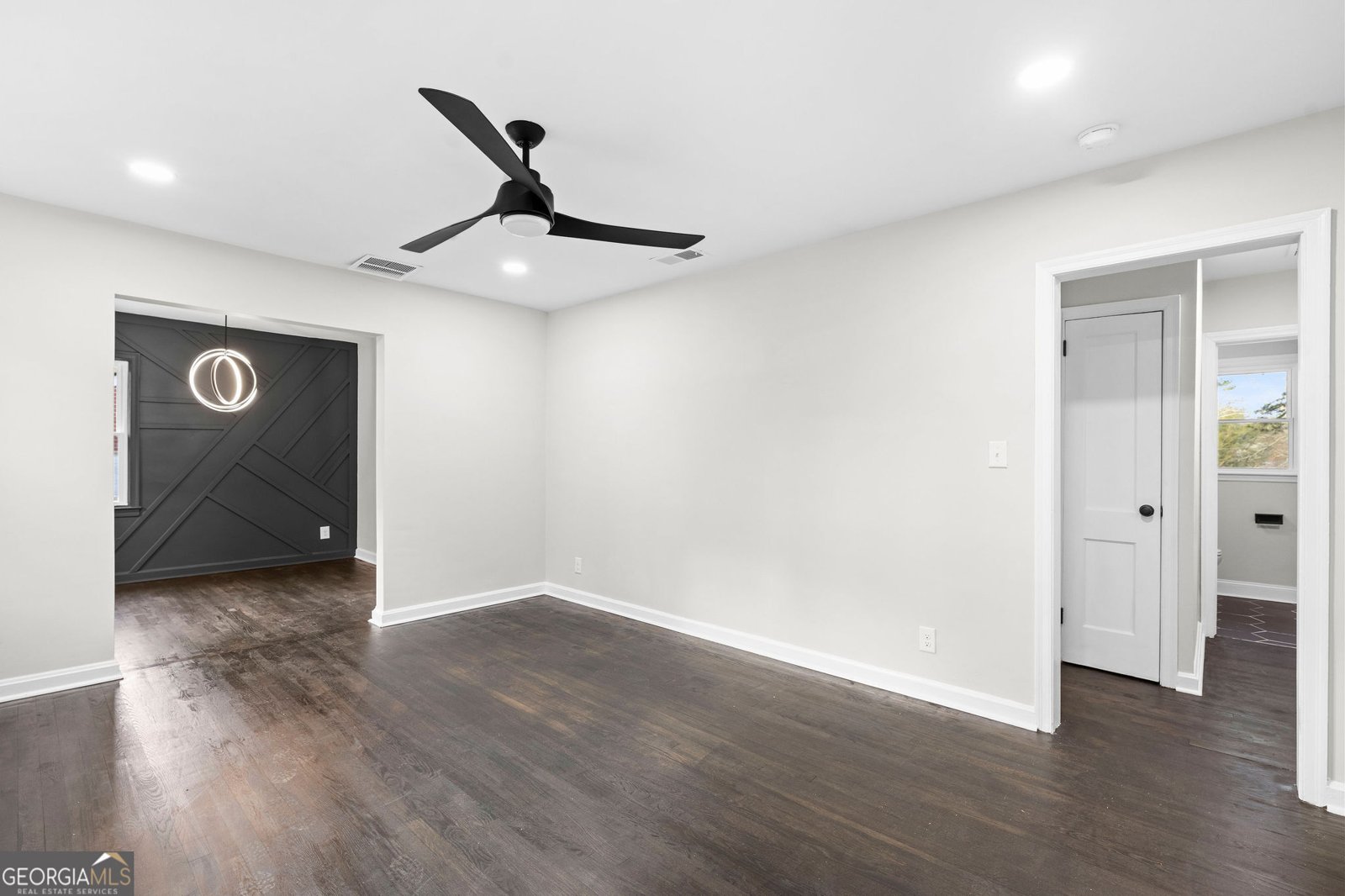 2533 Plantation Drive East Point - 13