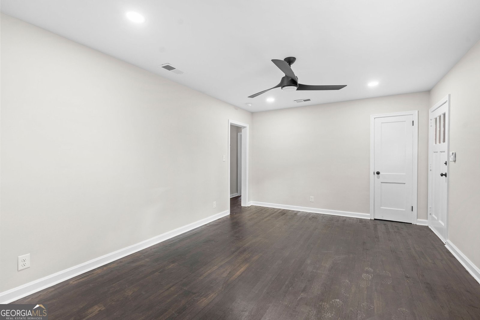 2533 Plantation Drive East Point - 14