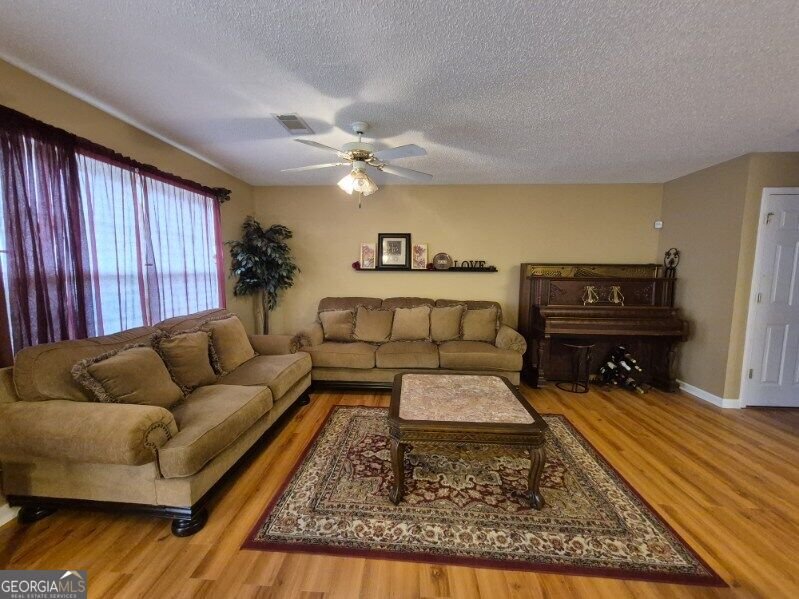 7251 April Court Morrow - Photo 6