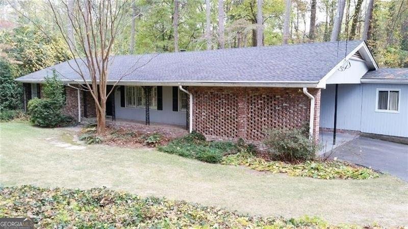 276 Colewood Way Atlanta - main photo