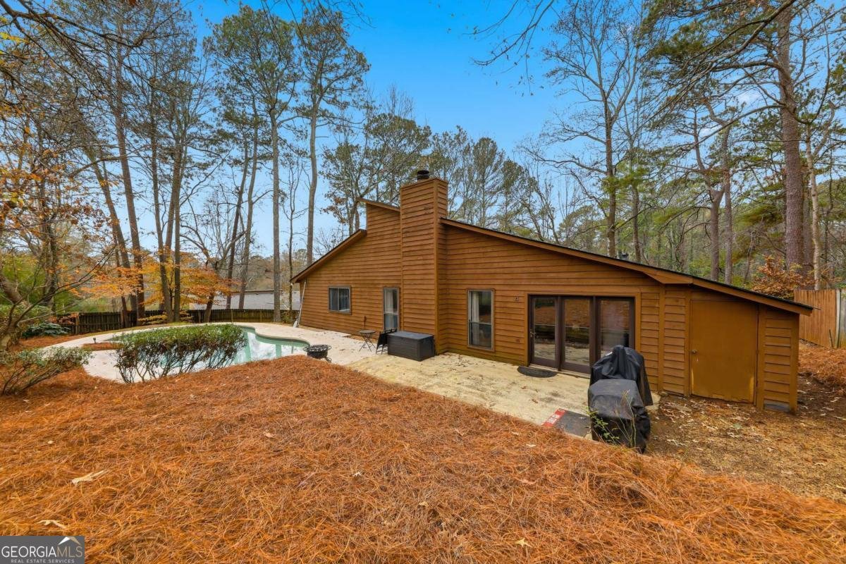 3983 Cripple Creek Drive Kennesaw - 33