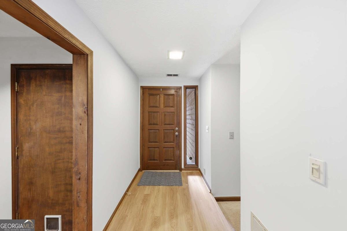 3983 Cripple Creek Drive Kennesaw - 5