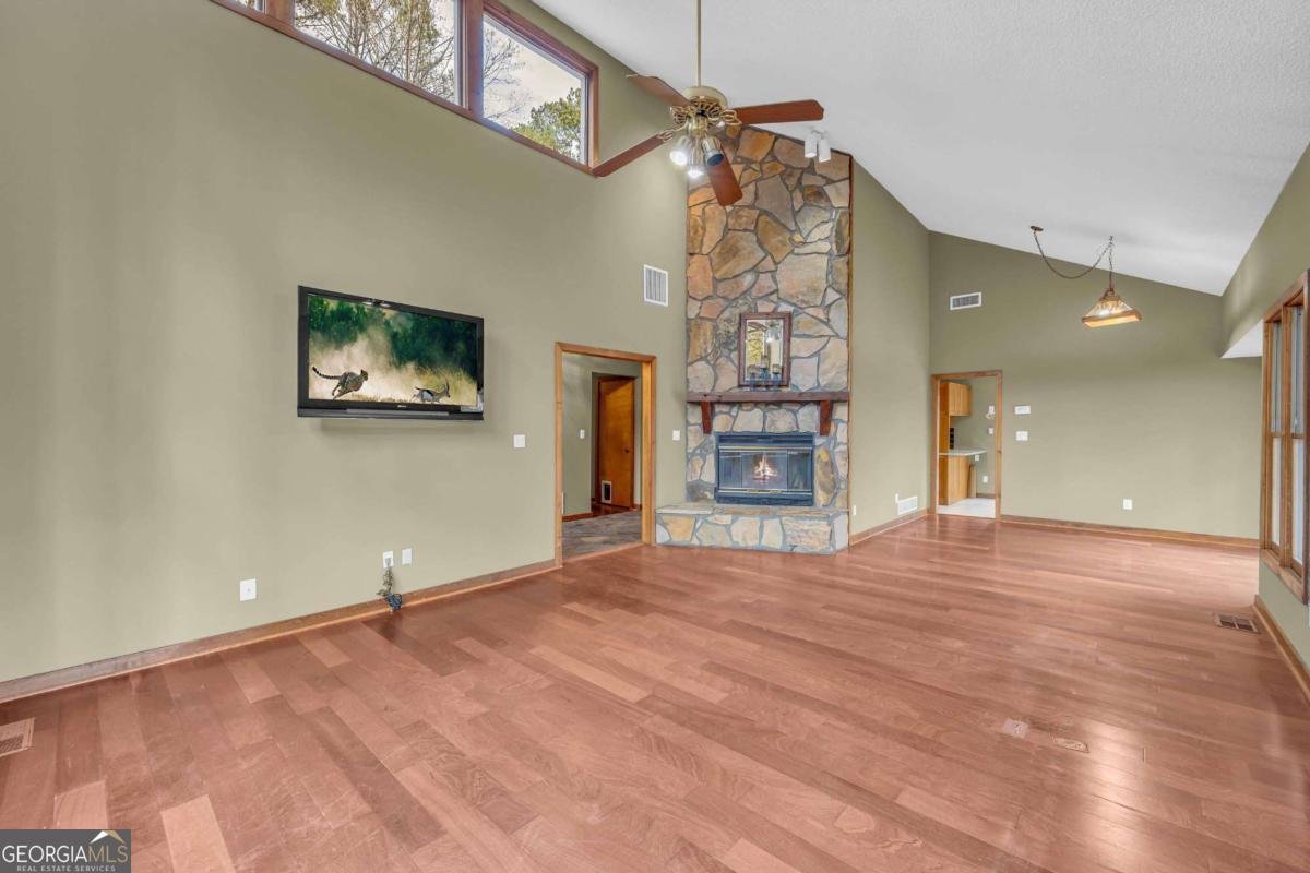 6302 Valley Stream Drive Cumming - 10