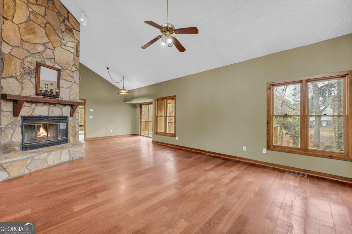 6302 Valley Stream Drive Cumming - 8