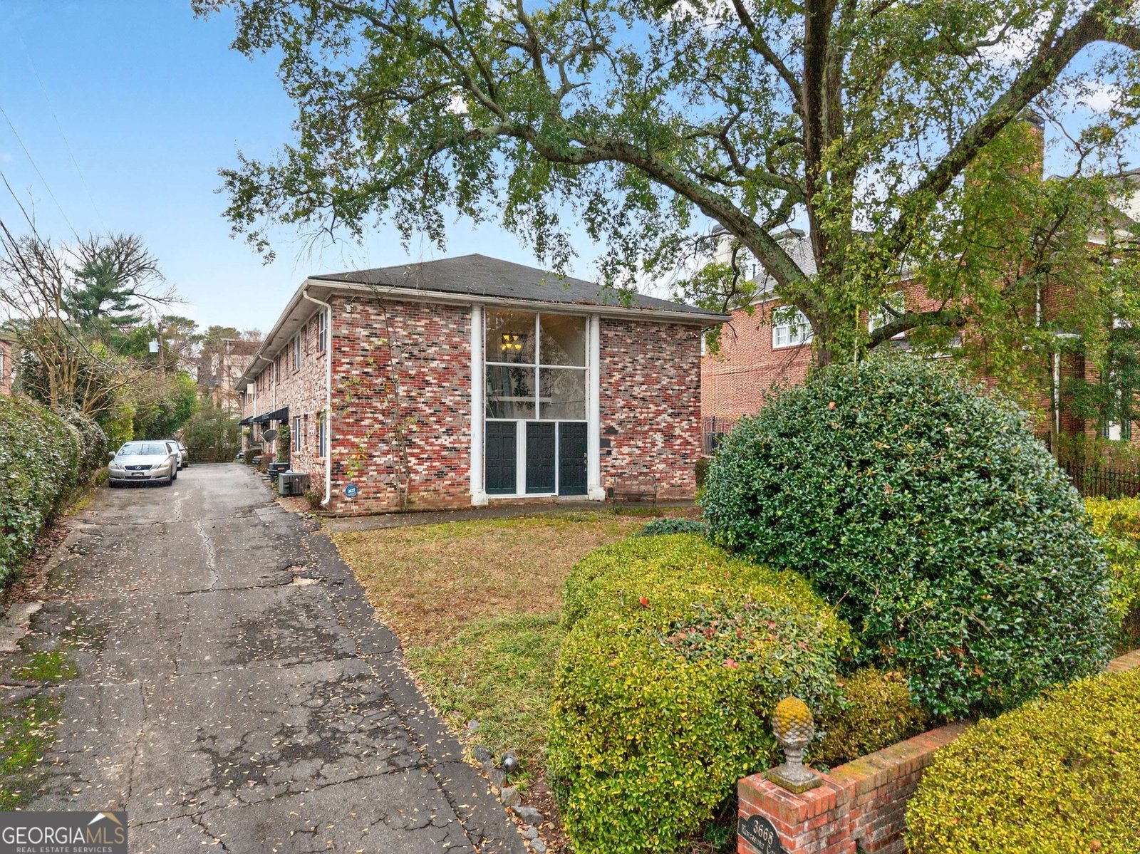 3668 Kingsboro Road Atlanta - 3