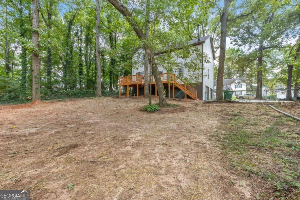 1001 Gunners Walk Tucker - 32