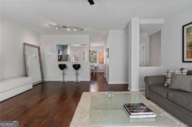 373 Heritage Park Trace Kennesaw - 5