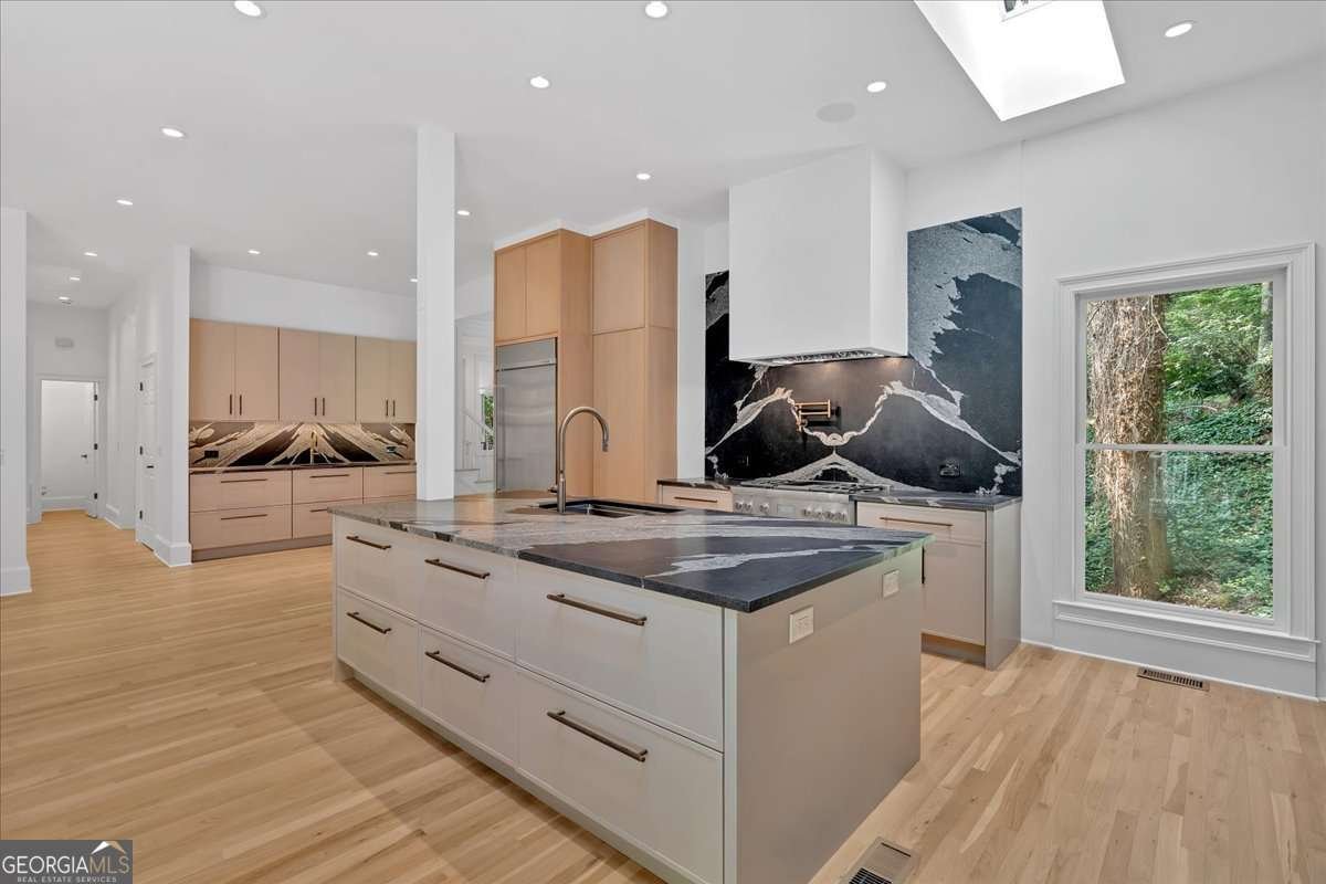 400 OLD IVY Road Atlanta - 101