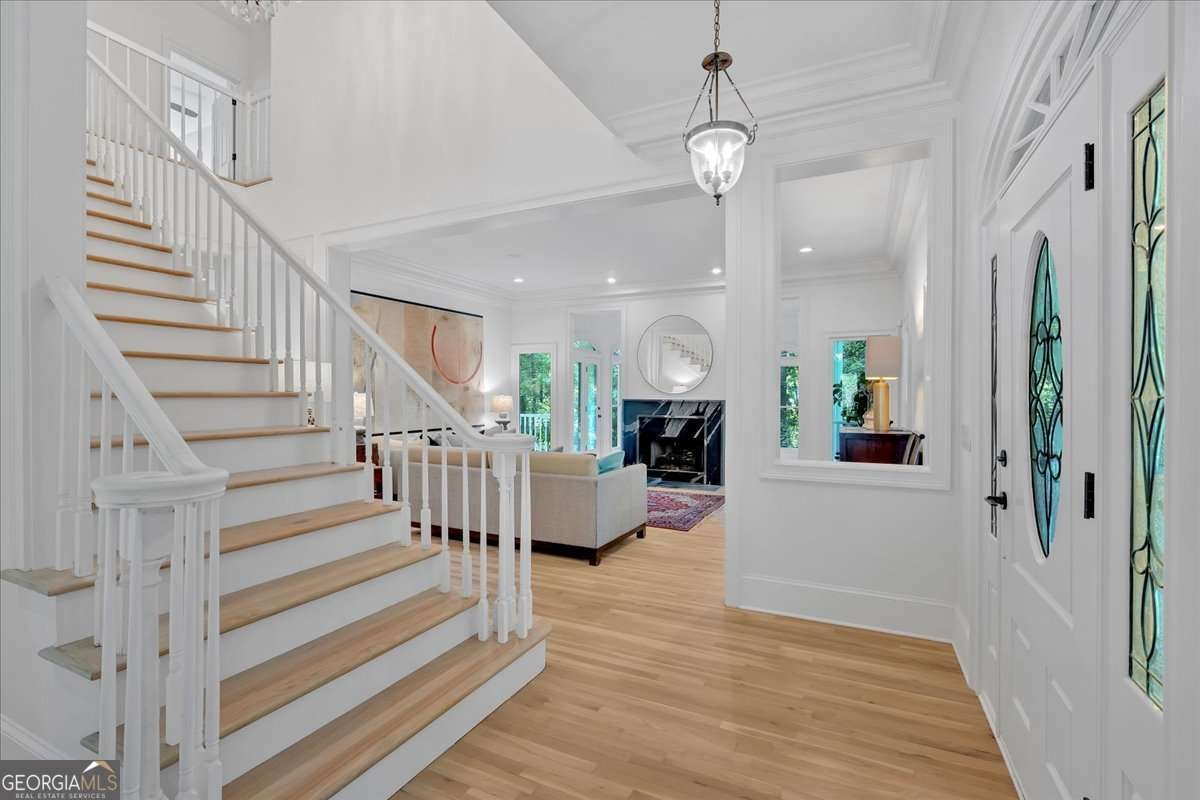 400 OLD IVY Road Atlanta - 110