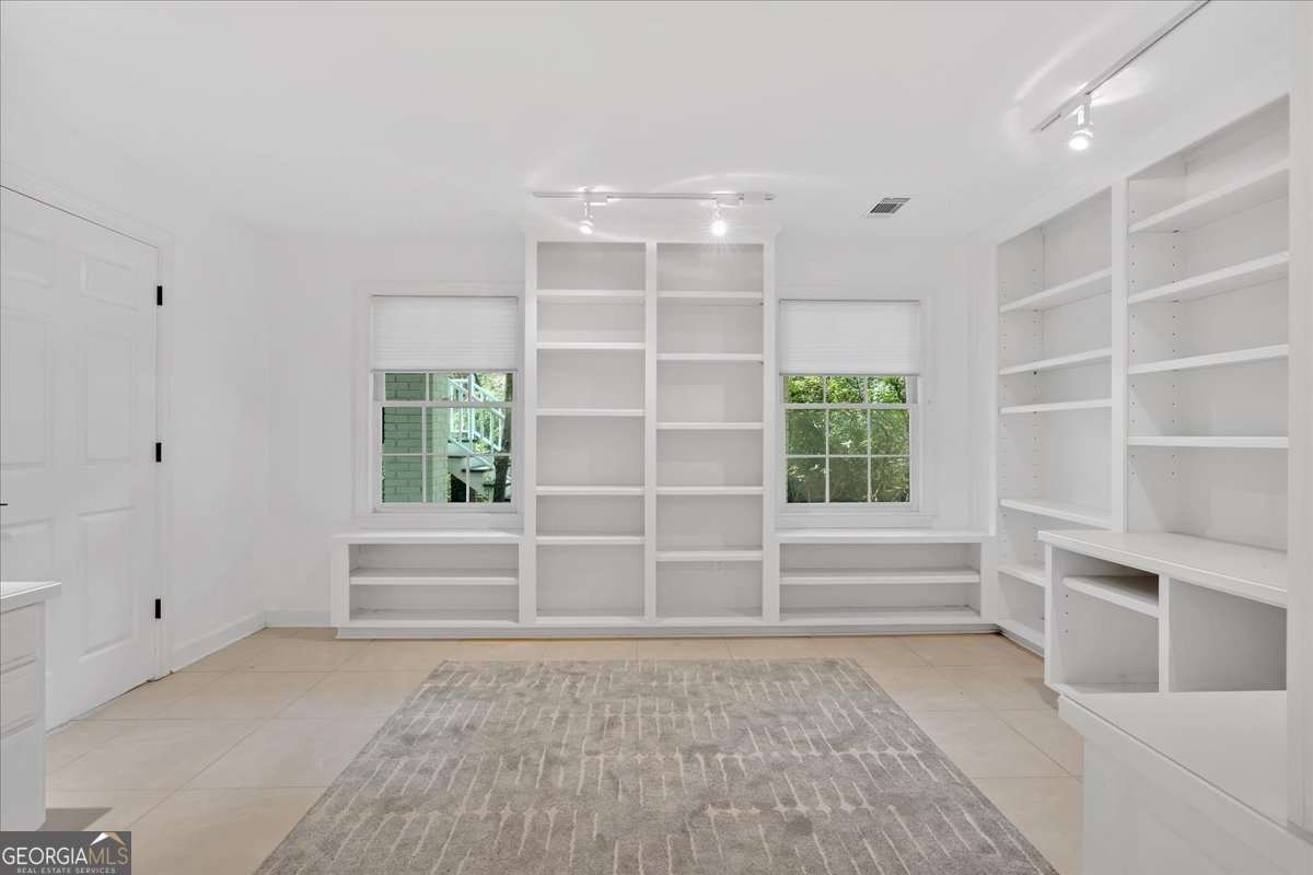 400 OLD IVY Road Atlanta - 152