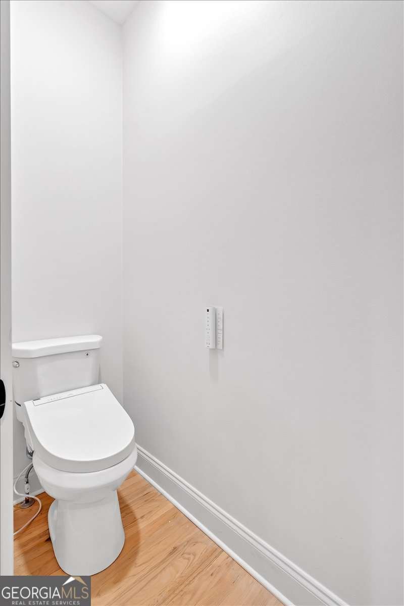 400 OLD IVY Road Atlanta - 82