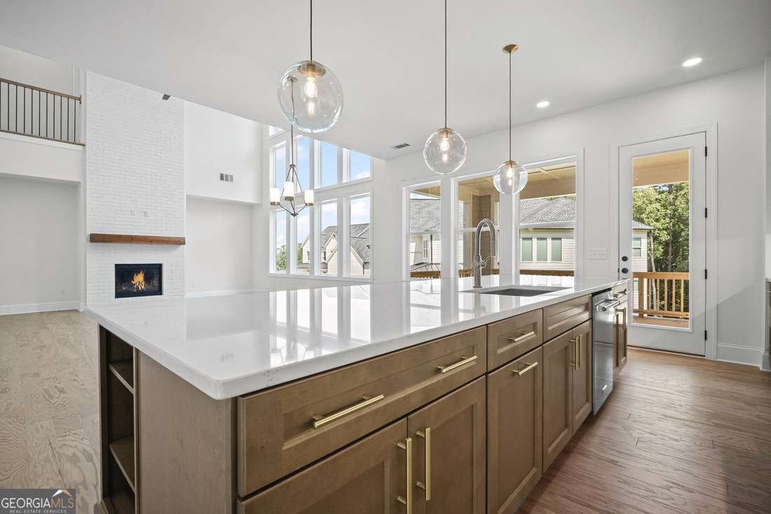 3475 Austin Michael Lane Cumming - 19