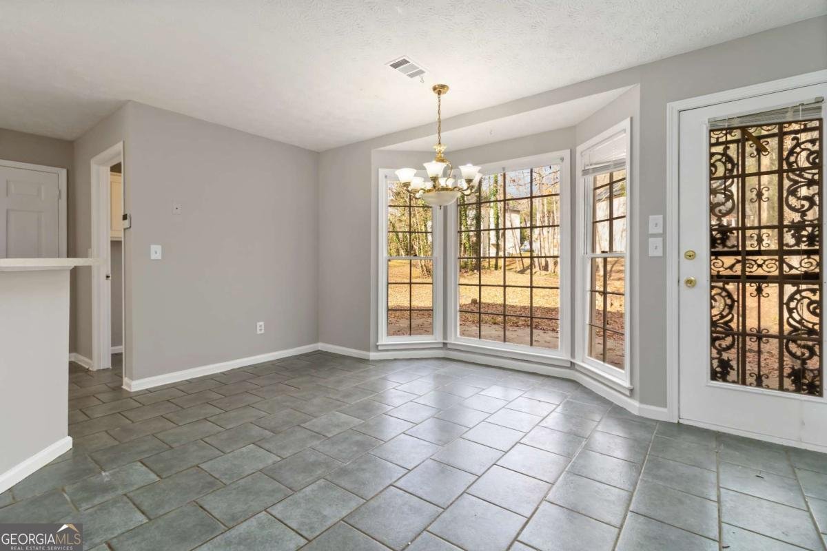 7606 WATSON KAYE Stone Mountain - 10