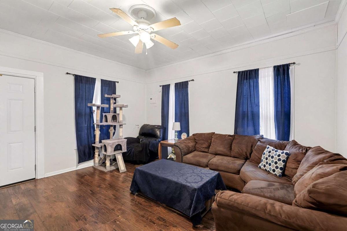 48 Maple Street Grantville - 4