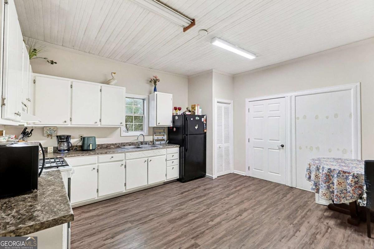 48 Maple Street Grantville - 9