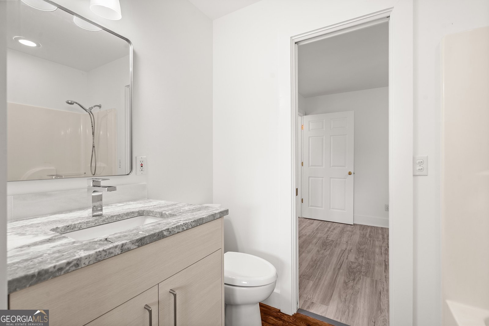 832 Round Top Drive Clayton - 23