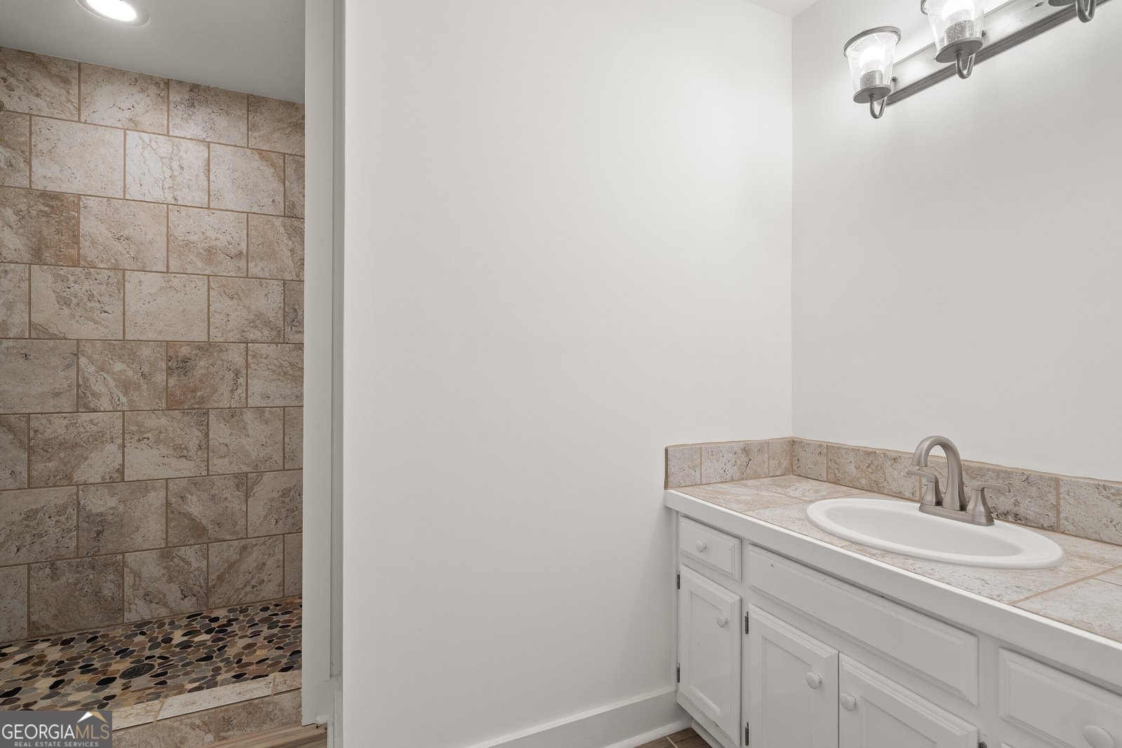 832 Round Top Drive Clayton - 30