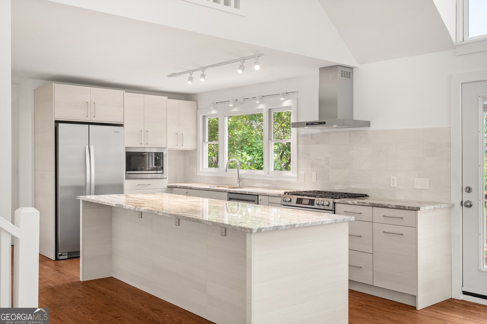 832 Round Top Drive Clayton - 7