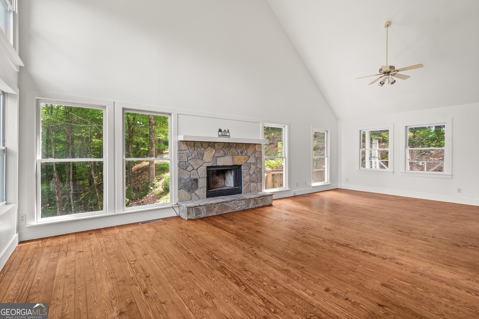 832 Round Top Drive Clayton - 9