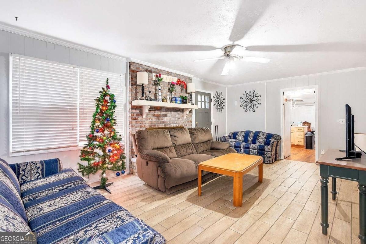 2305 Eastgate Drive Snellville - 4