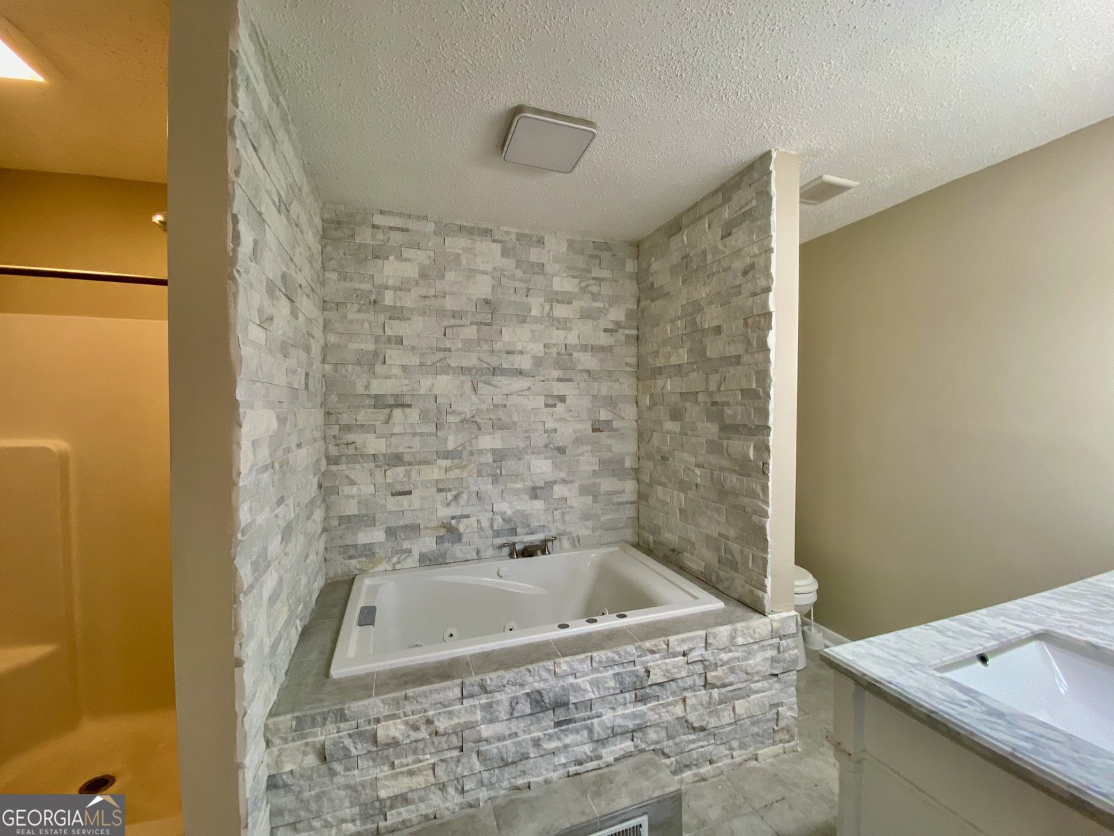 117 Laura Lane Fort Valley - 14