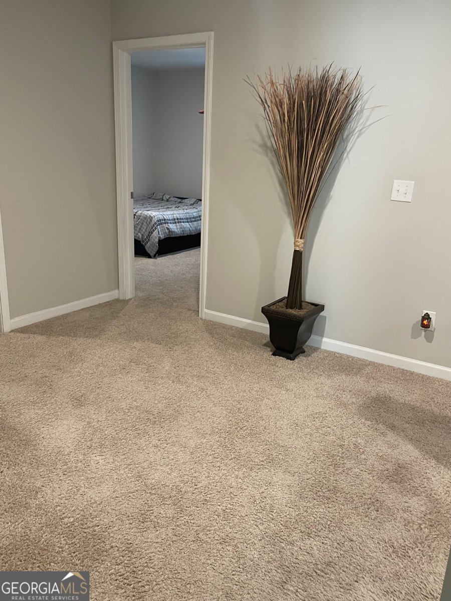 1538 Woodvale Street Hampton - 7