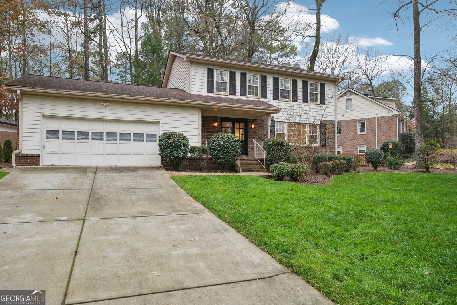 2419 Kings Point Drive Dunwoody - 2