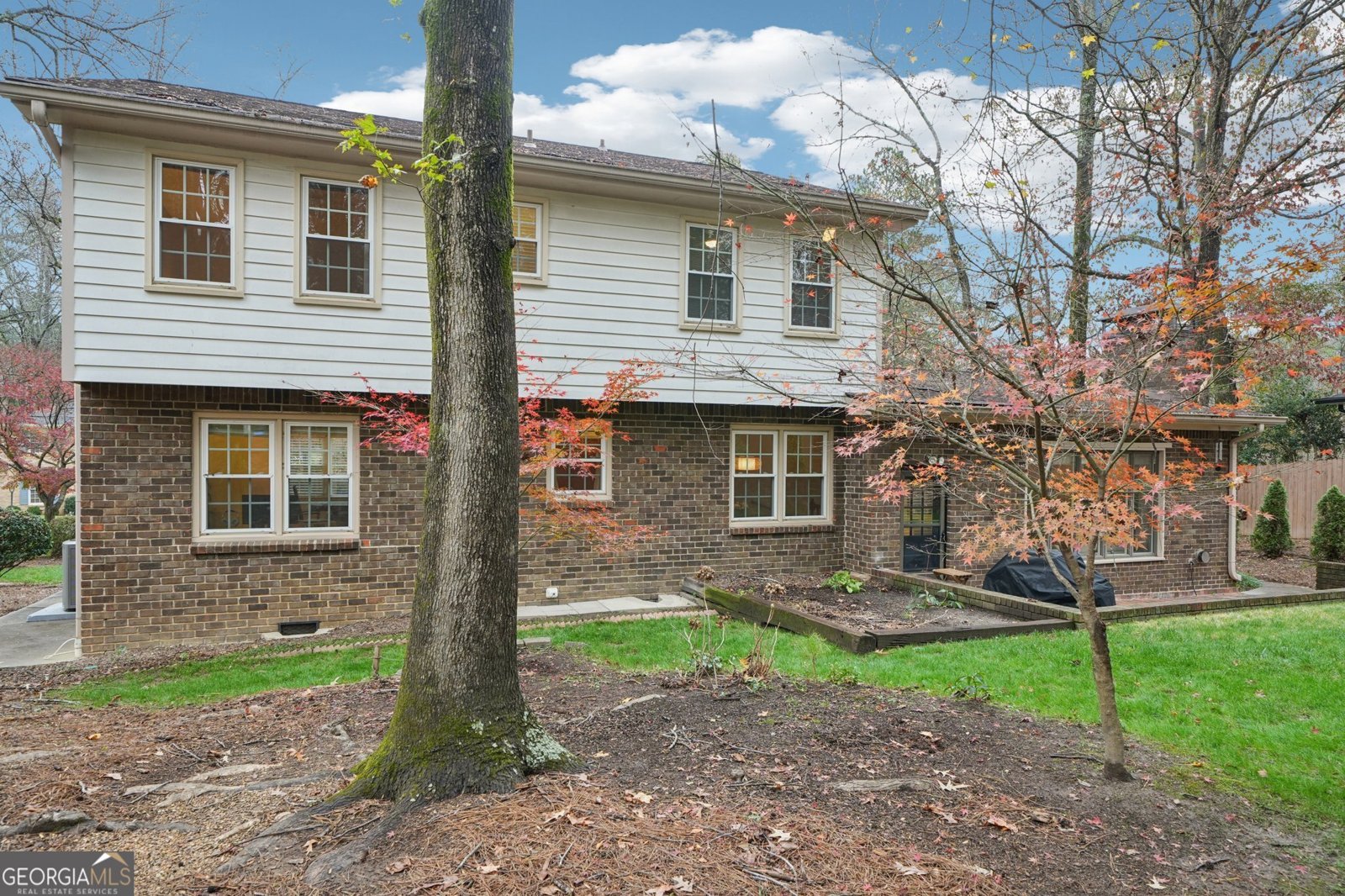 2419 Kings Point Drive Dunwoody - 28