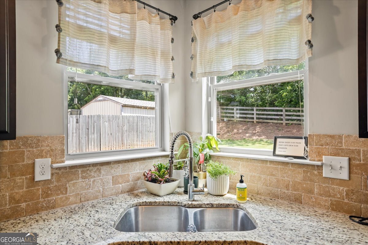 4275 Hunters Walk Way Cumming - 16