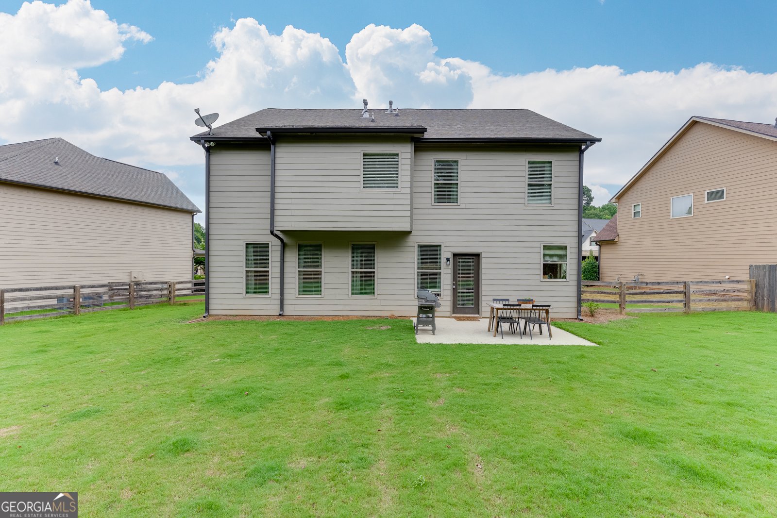 4275 Hunters Walk Way Cumming - 42