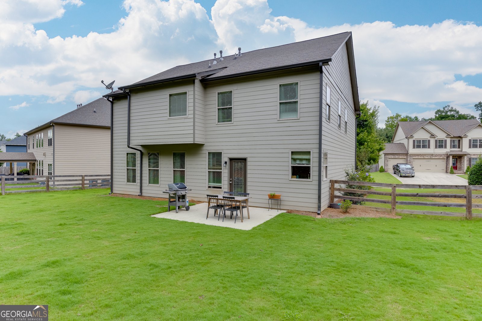 4275 Hunters Walk Way Cumming - 47