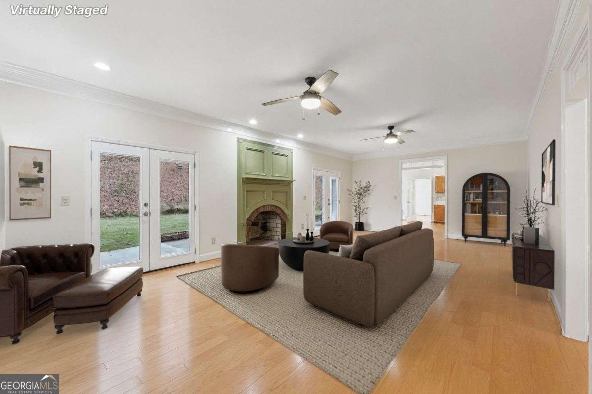 1090 Oakhaven Drive Roswell - 10