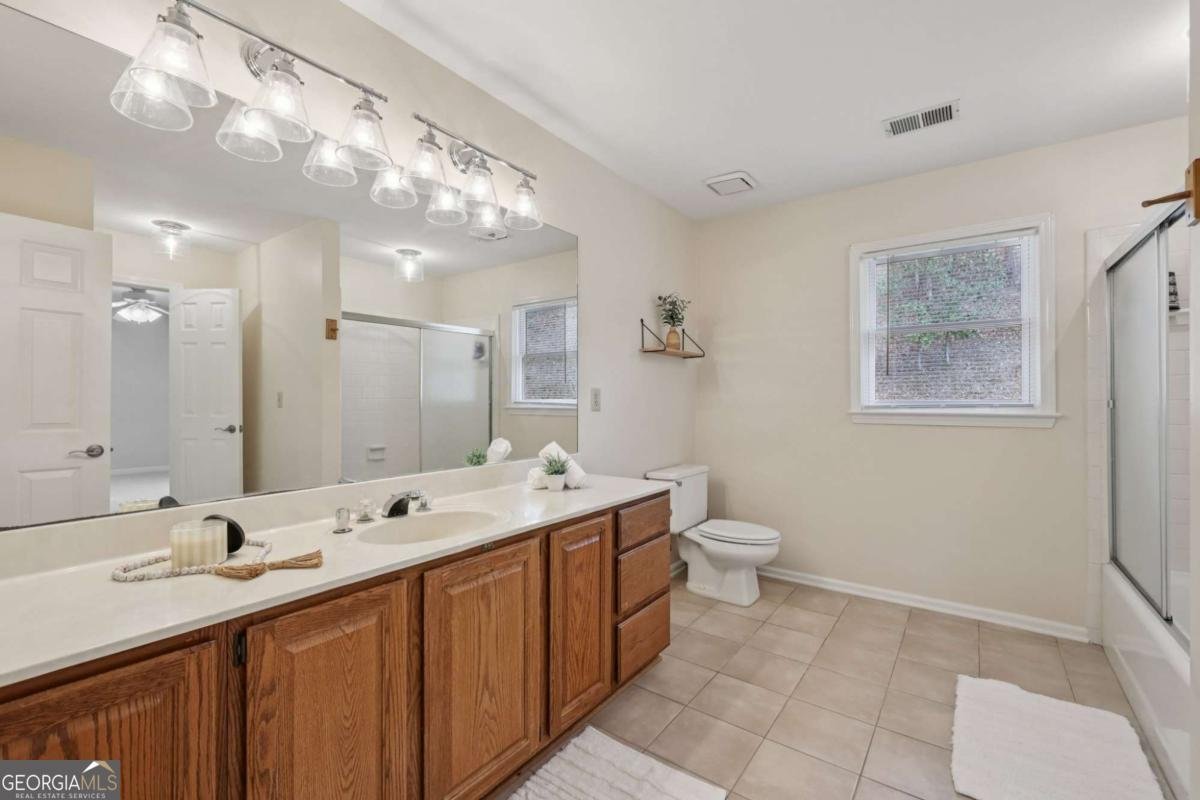 1090 Oakhaven Drive Roswell - 29