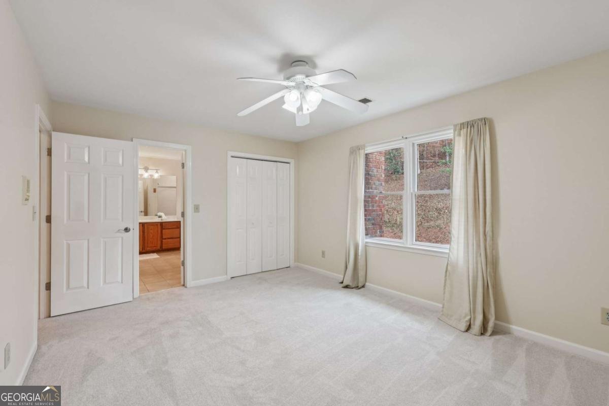 1090 Oakhaven Drive Roswell - 31