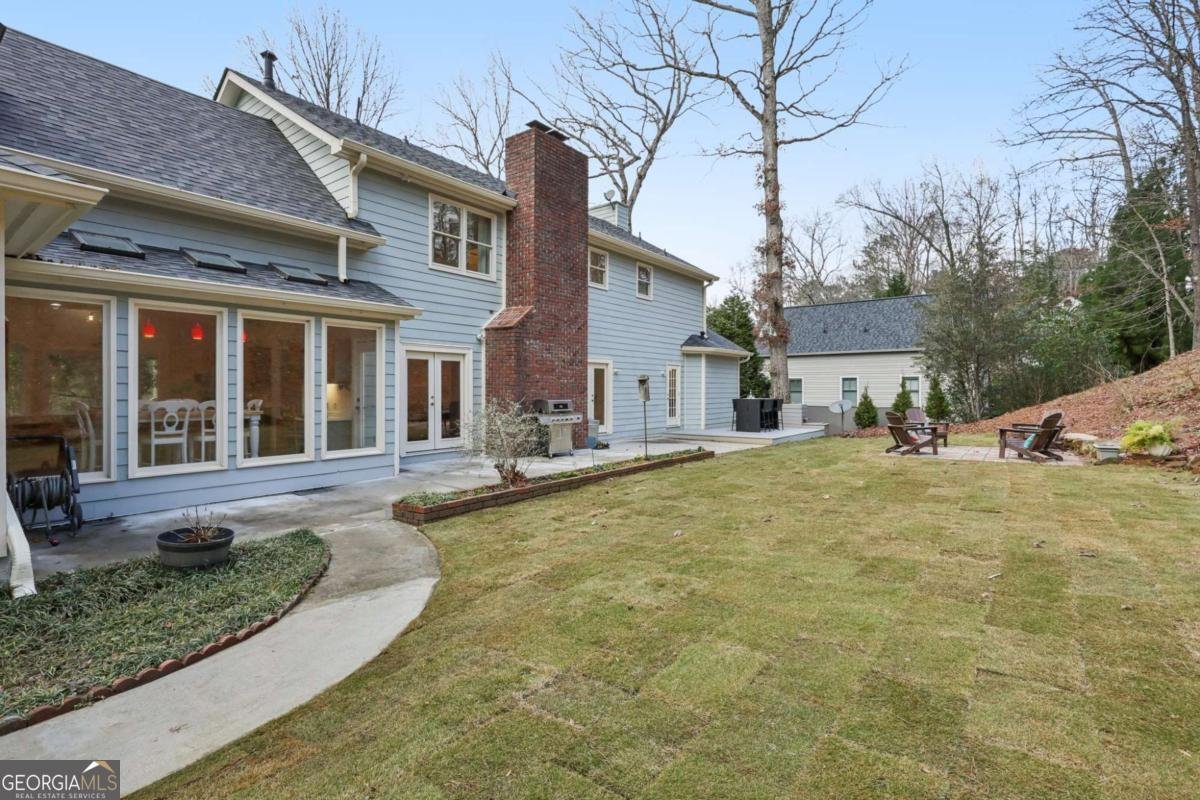 1090 Oakhaven Drive Roswell - 47