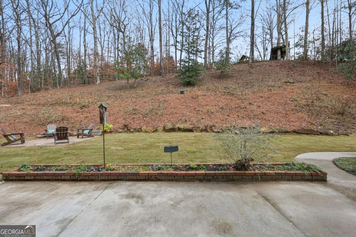 1090 Oakhaven Drive Roswell - 48