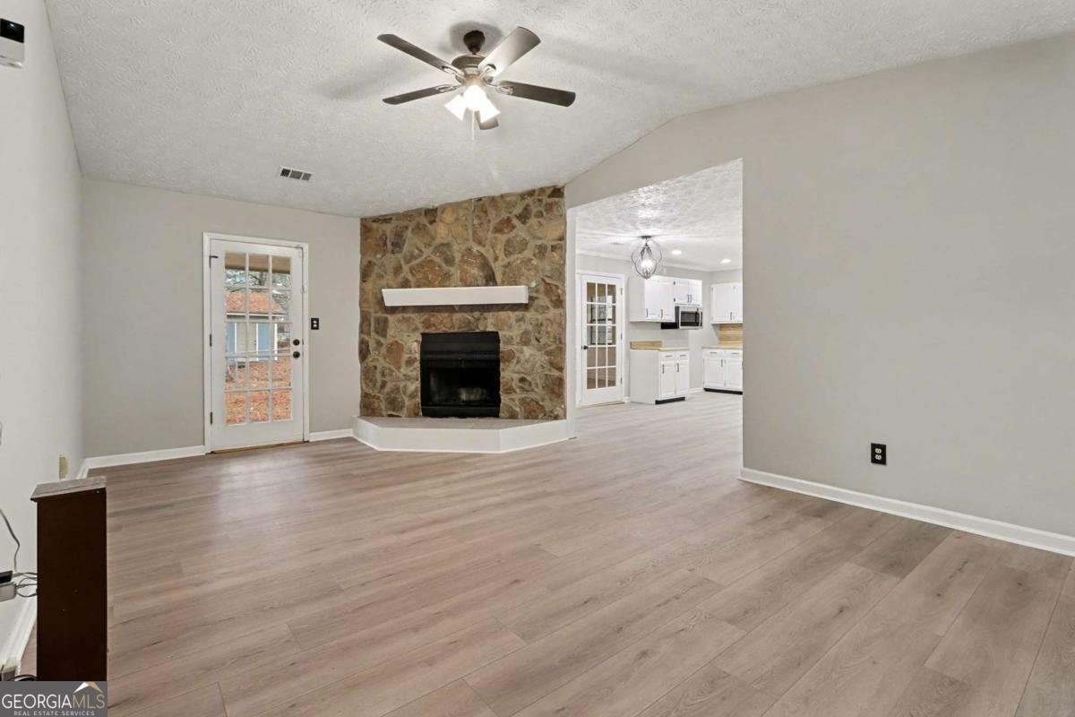 621 Maple Drive Riverdale - 8