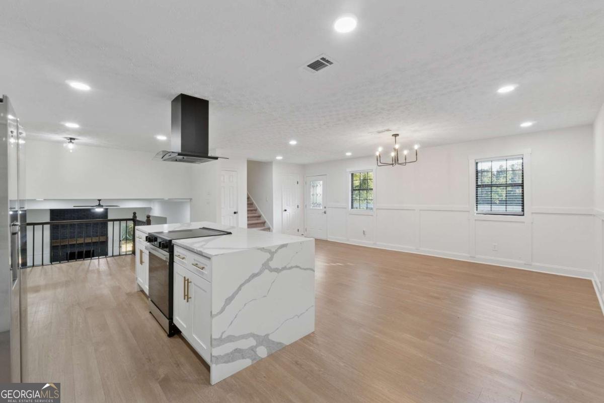 2103 Forest Court Snellville - 8