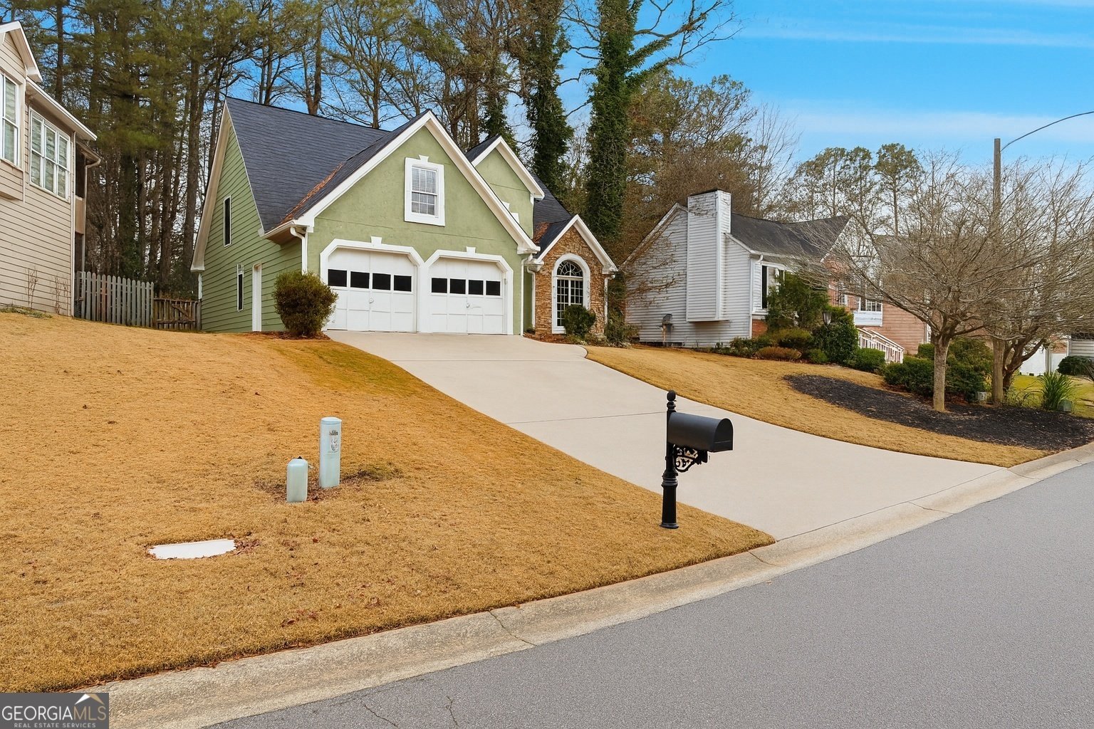 615 Overhill Drive Woodstock - 2