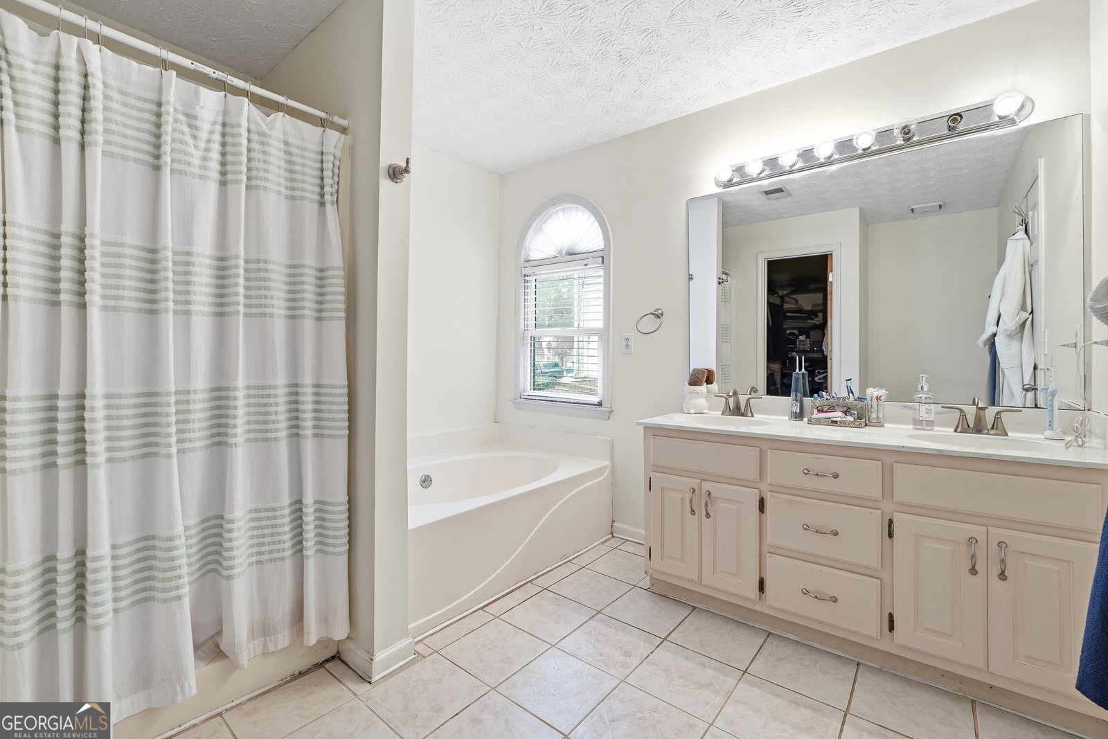 615 Overhill Drive Woodstock - 20