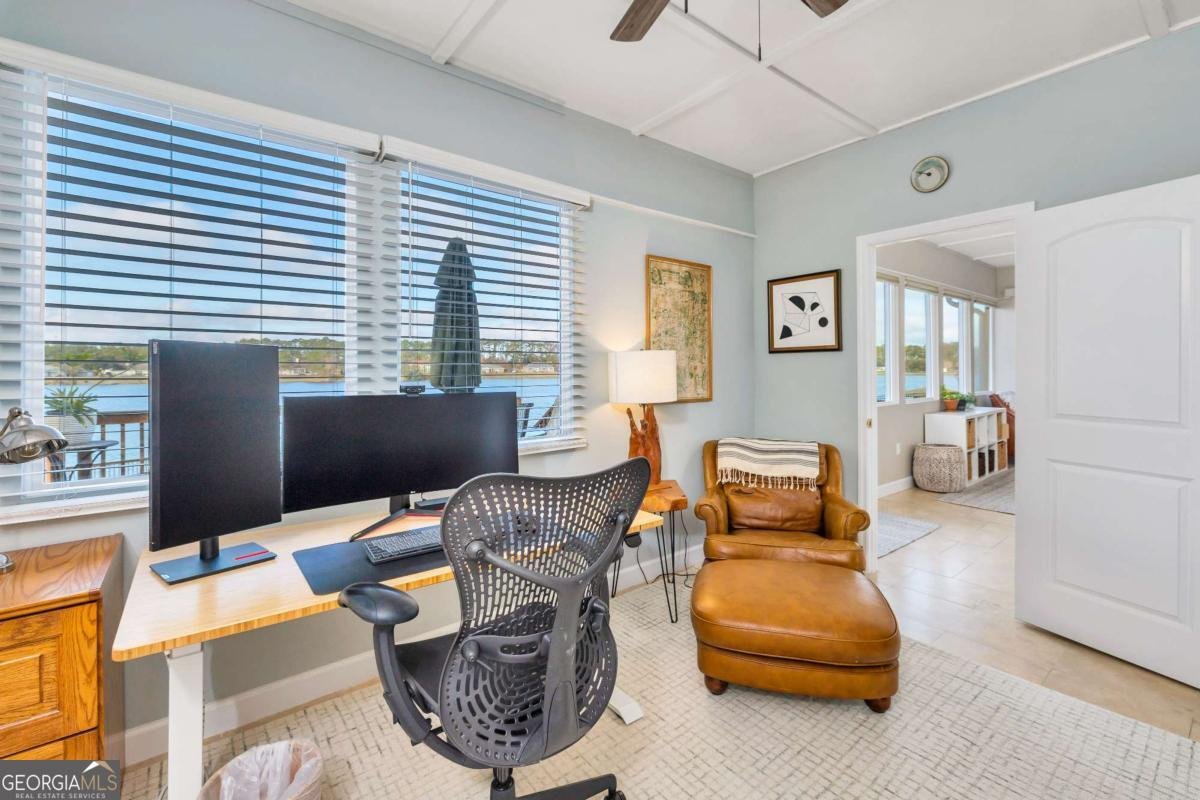 2115 Charing Brunswick - 19