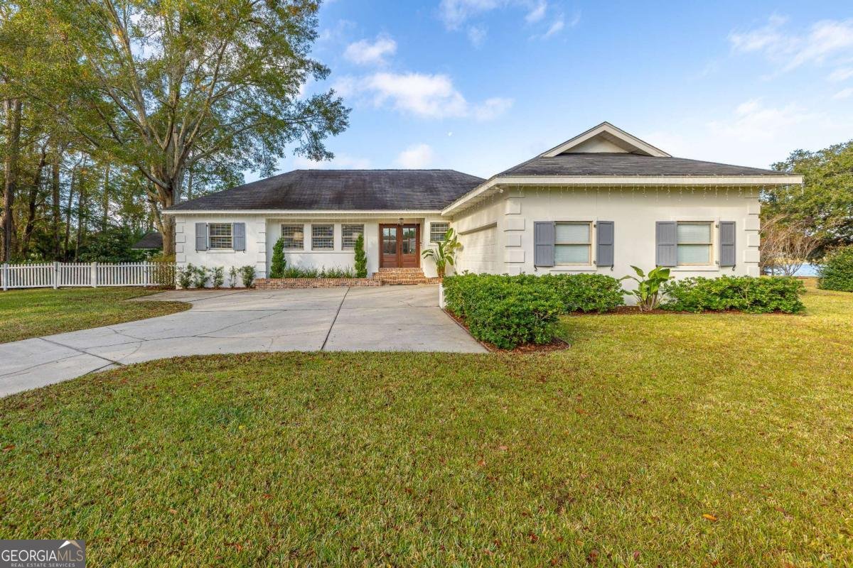 2115 Charing Brunswick - 39