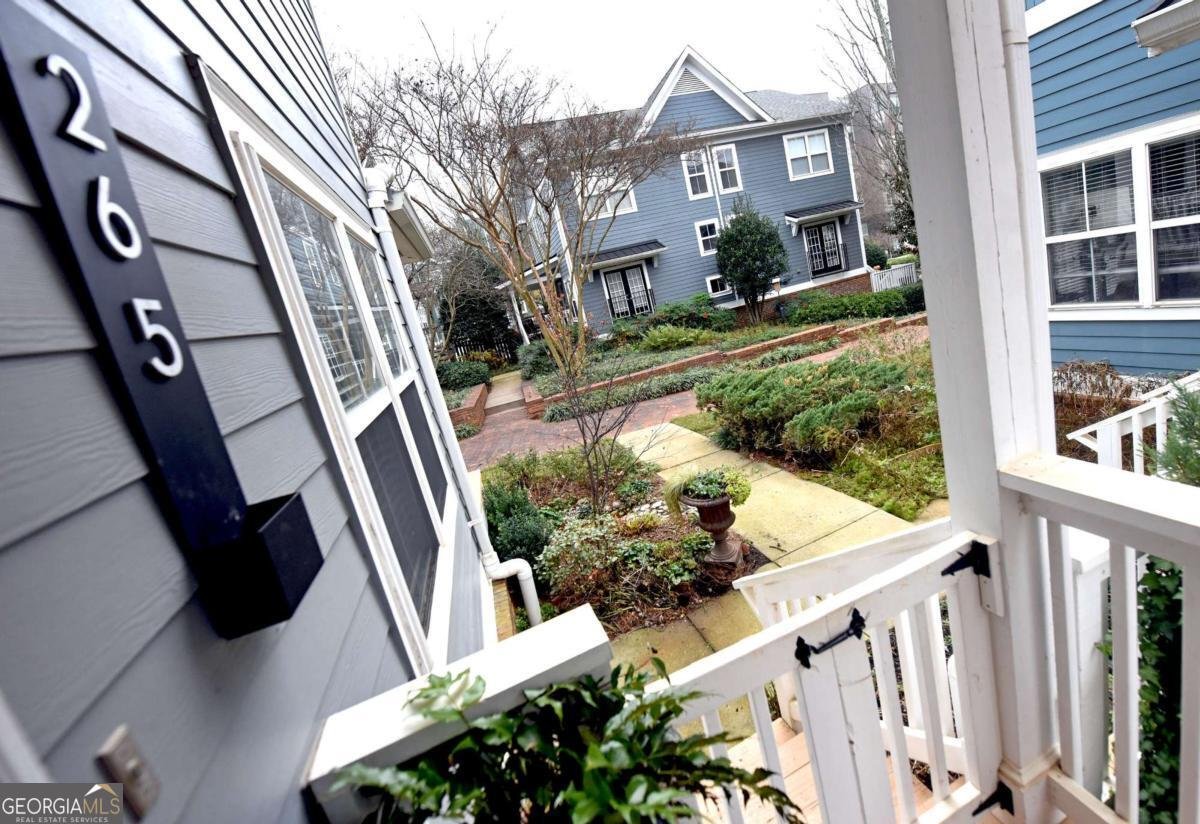 265 CARLYLE PARK Drive Atlanta - 13