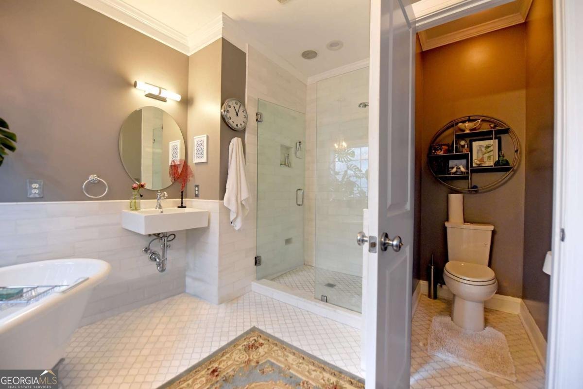 265 CARLYLE PARK Drive Atlanta - 36