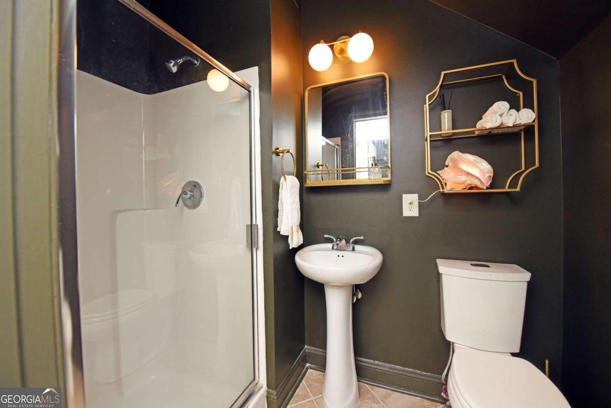 265 CARLYLE PARK Drive Atlanta - 44