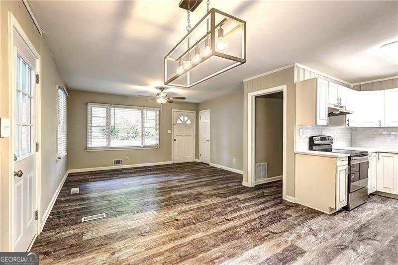 4973 White Boulevard Mableton - 3