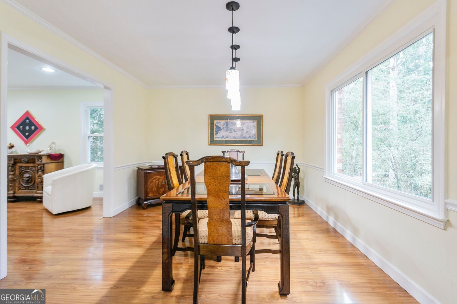 5037 HEATHERDALE Lane Atlanta - 16